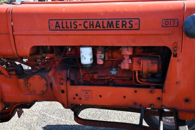 Image of Allis Chalmers D17 equipment image 1