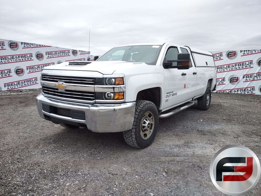 Image of Chevrolet Silverado Primary image