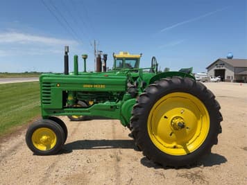 Main image John Deere B