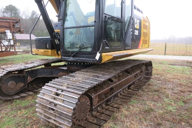 Image of Caterpillar 320EL equipment image 4