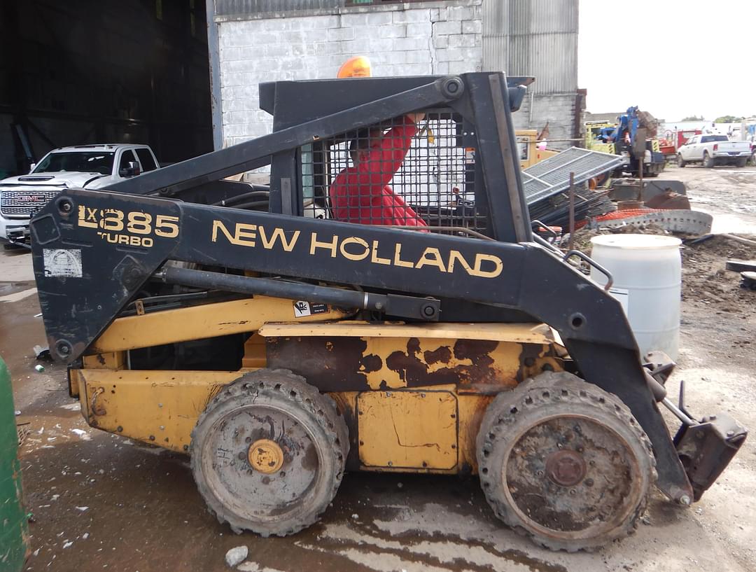 Image of New Holland LX885 Primary image