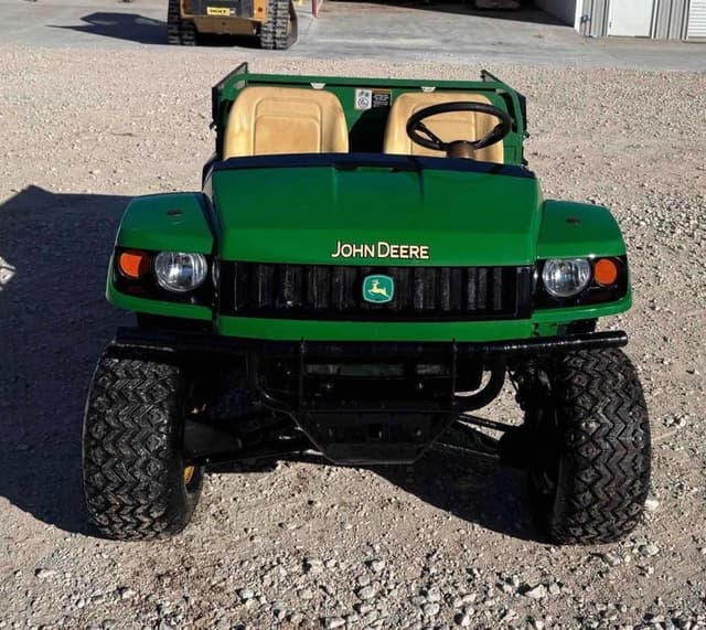 Image of John Deere Gator equipment image 3