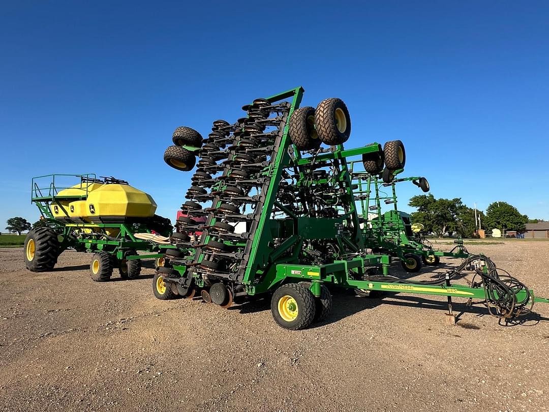 Image of John Deere 1890 Primary image