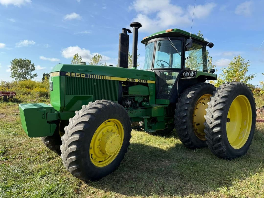 Image of John Deere 4850 Primary image