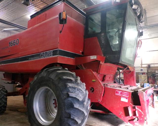 Image of Case IH 1660 equipment image 1
