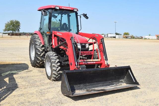 Image of Mahindra 2665 equipment image 3