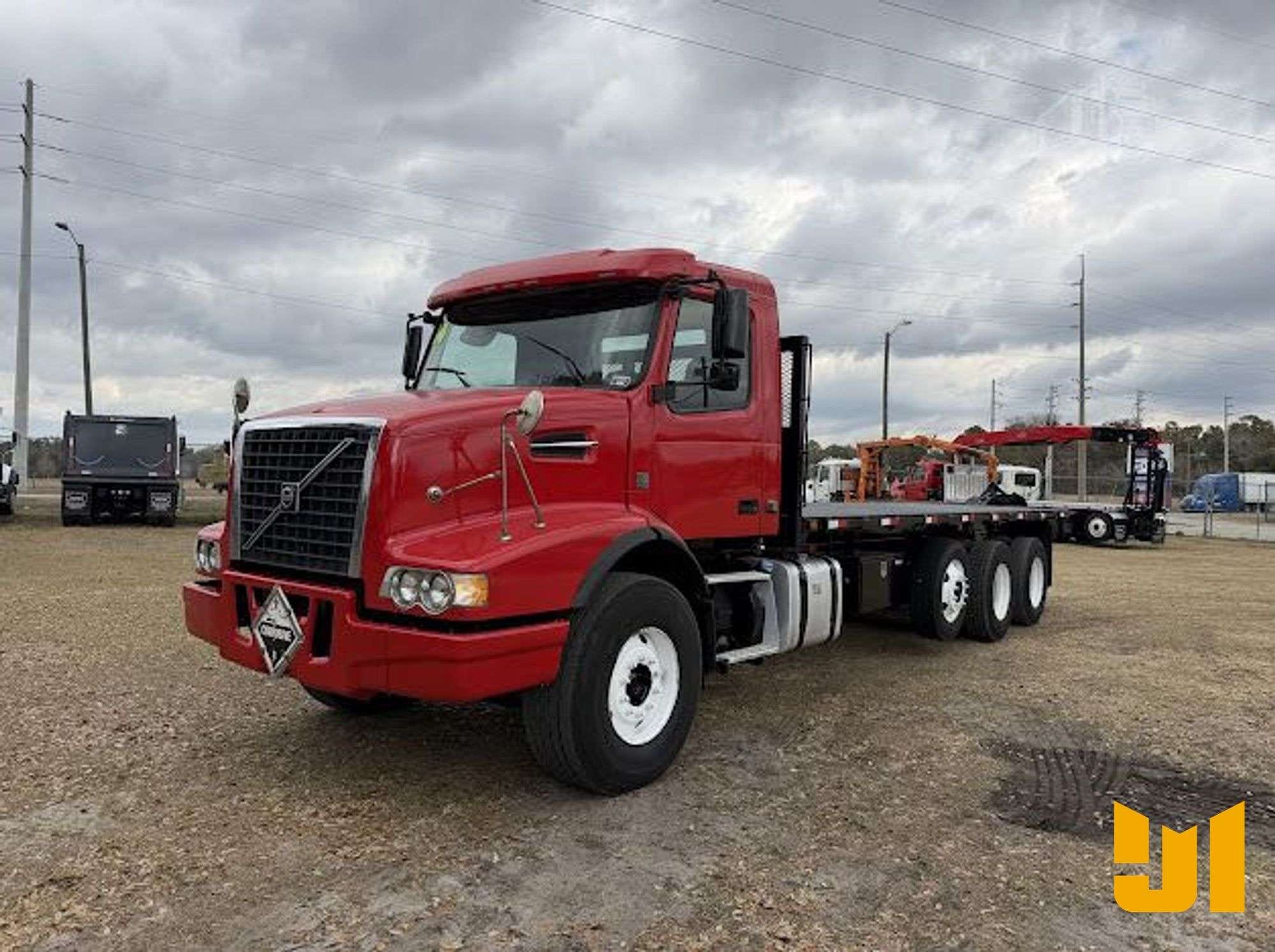 2014 Volvo D13 Equipment Image0