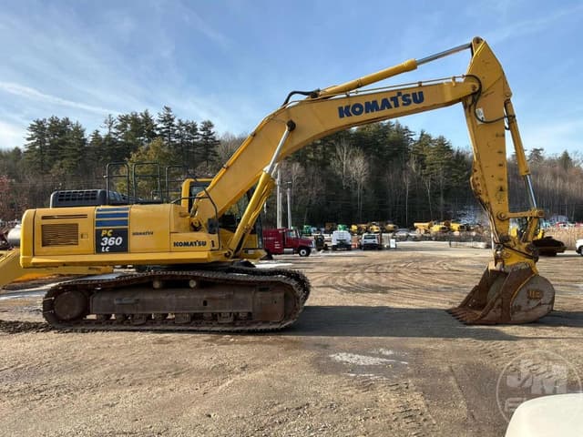 Image of Komatsu PC360LC-10 equipment image 3
