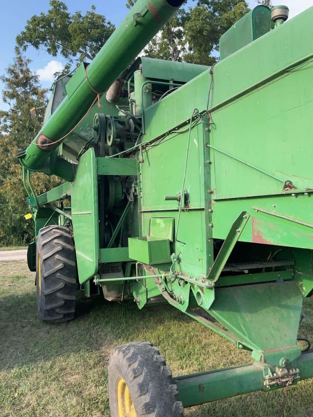 Image of John Deere 55 equipment image 3