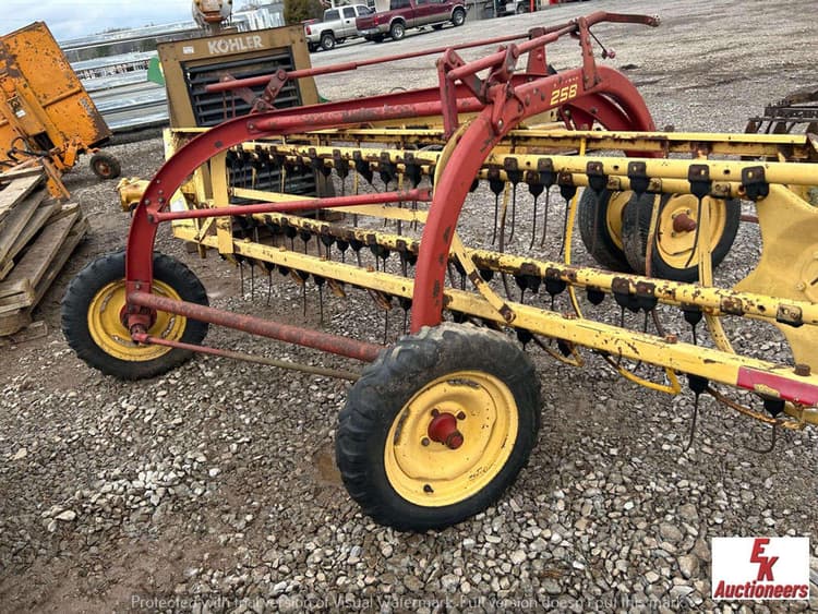 New Holland 258 Hay and Forage Hay Rakes/Tedders for Sale Tractor Zoom