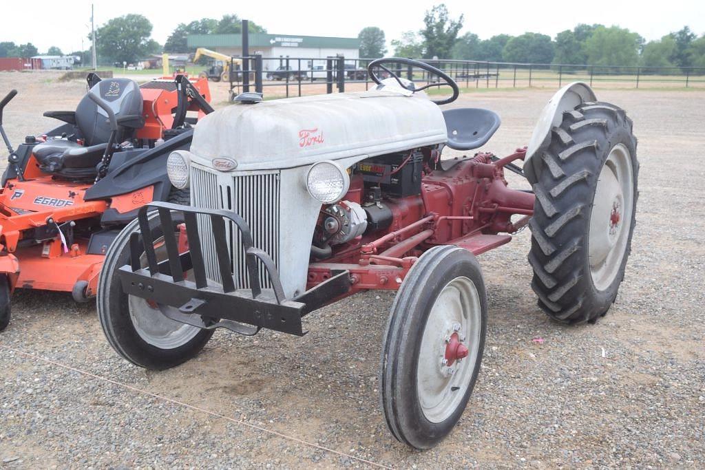 Image of Ford 8N Primary image