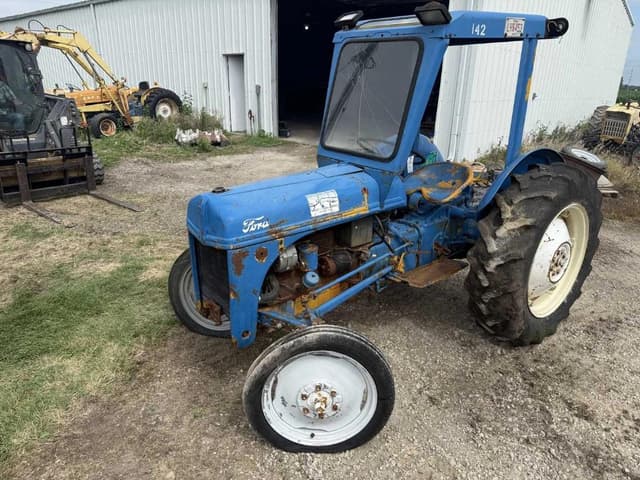 Image of Ford 8N equipment image 1
