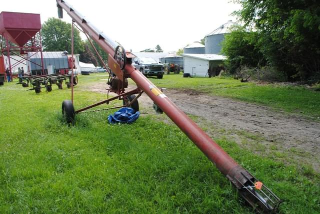 Image of Feterl 8x32 equipment image 2