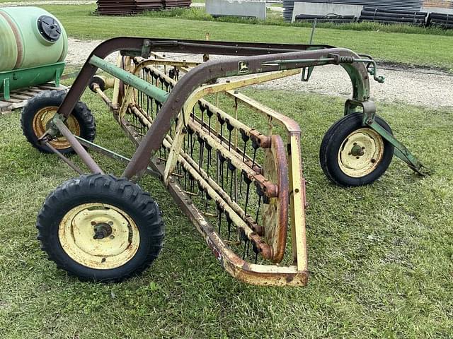 Image of John Deere 660 equipment image 4