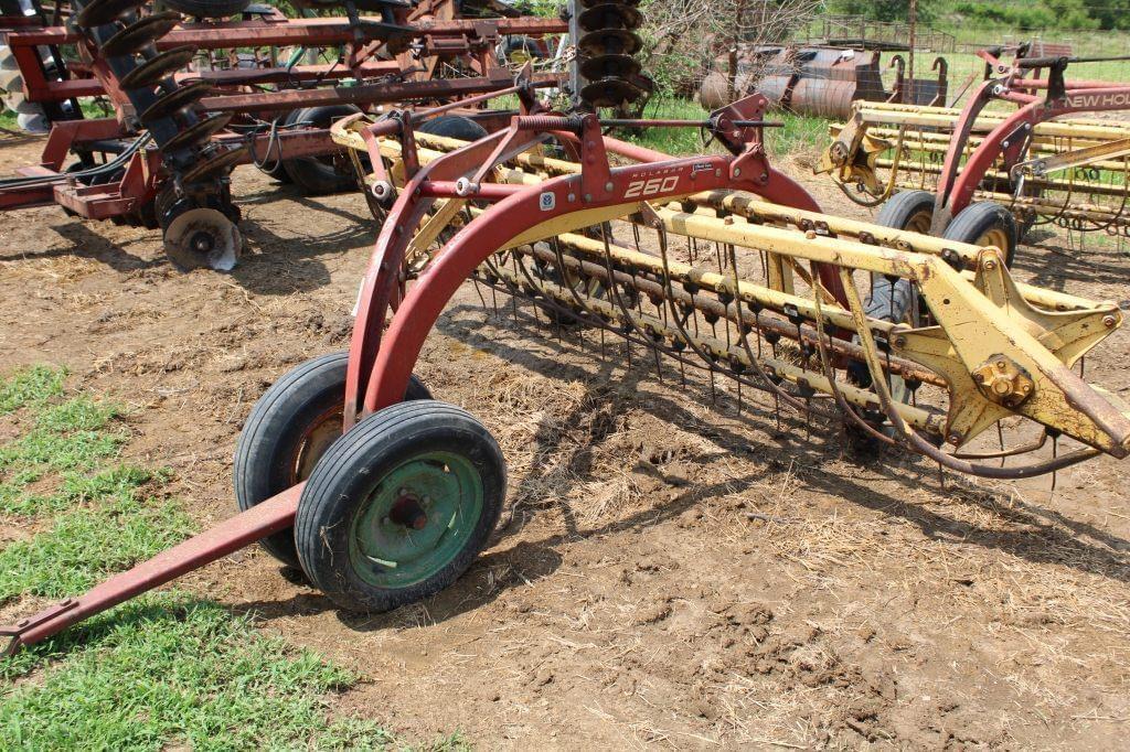 Image of New Holland 260 Image 1