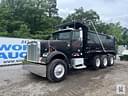 2000 Freightliner FLD120SD Image