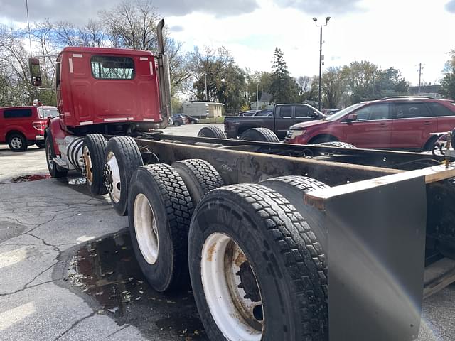 Image of Western Star 4900 SA equipment image 4