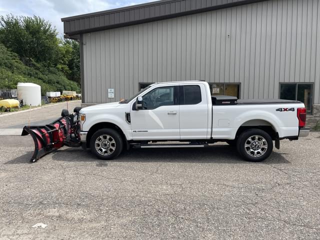 Image of Ford F-350 equipment image 1