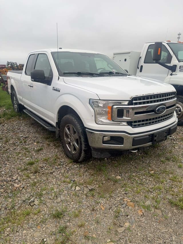 Image of Ford F-150 equipment image 1