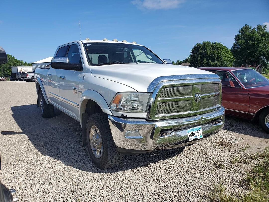 Image of Dodge Ram 2500 Primary image