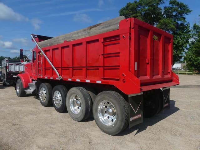 Image of Kenworth W900 equipment image 3