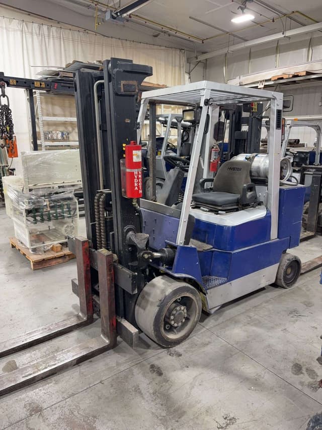 Image of Hyster S120XMS equipment image 1