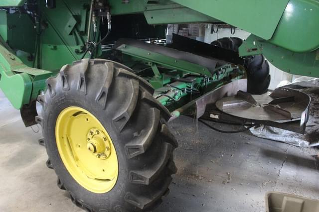 Image of John Deere 9400 equipment image 1