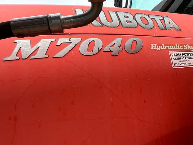 Image of Kubota M7040 equipment image 1