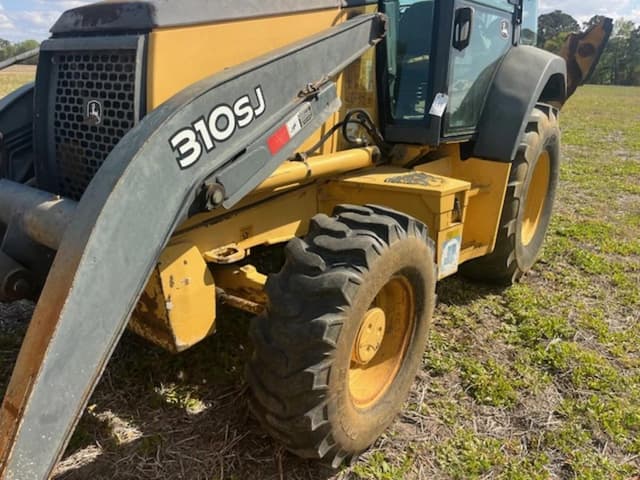 Image of John Deere 310SJ equipment image 4