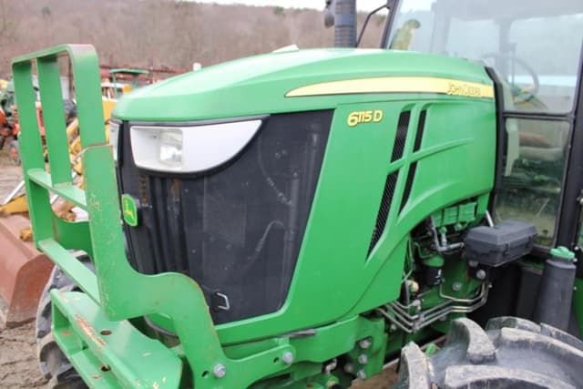 Image of John Deere 6115D equipment image 4