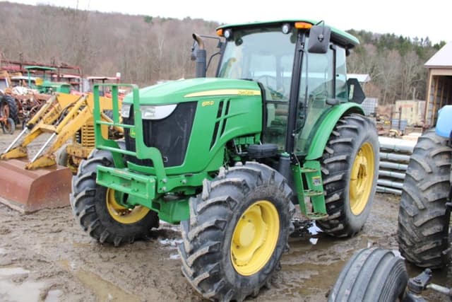 Image of John Deere 6115D equipment image 2