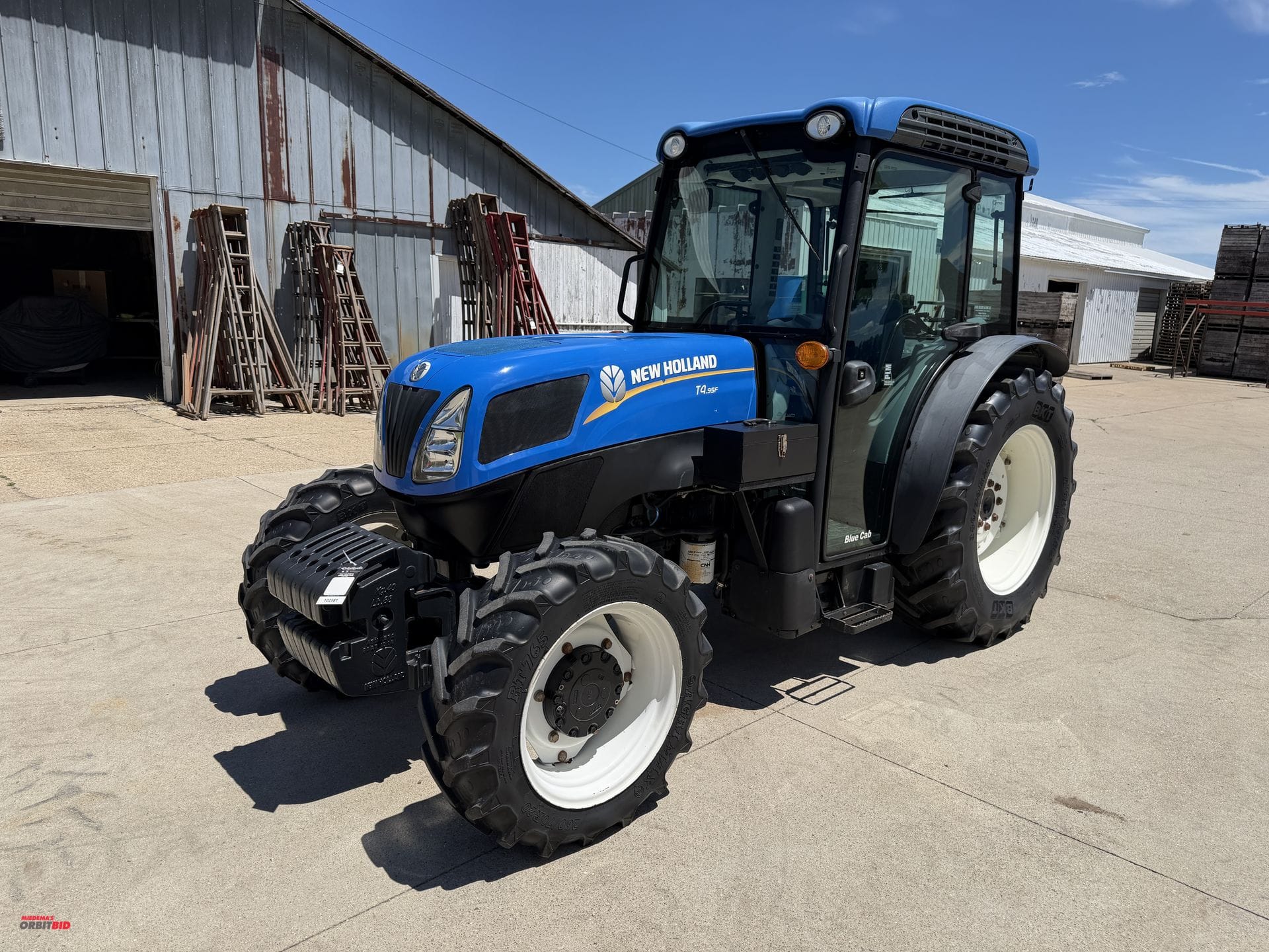 New Holland T4.95F Equipment Image0