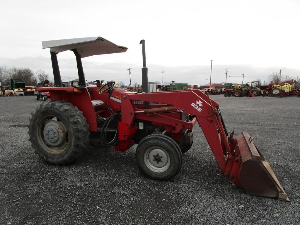 Main image Massey Ferguson 362