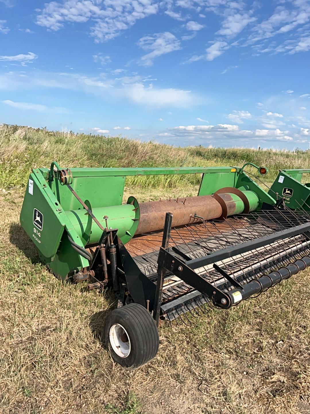 Image of John Deere 914 Primary image