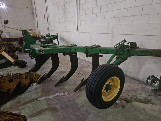 Image of John Deere 915 equipment image 4