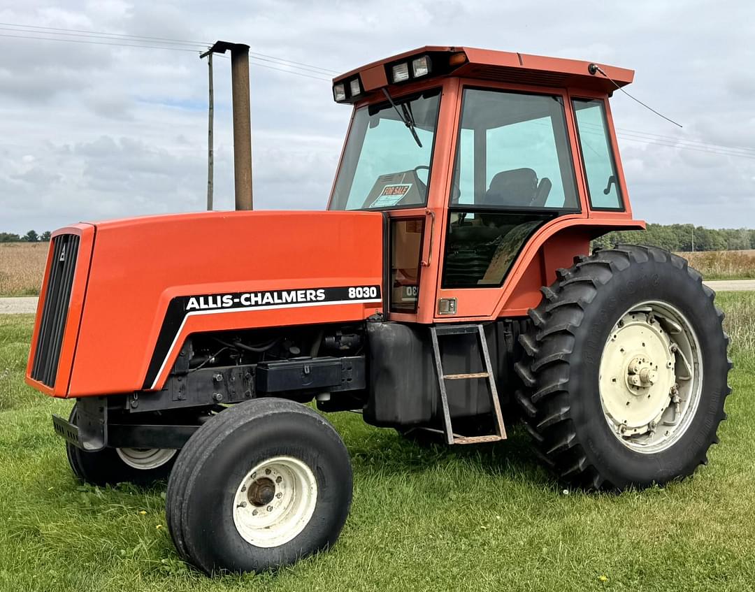 Image of Allis Chalmers 8030 Image 0