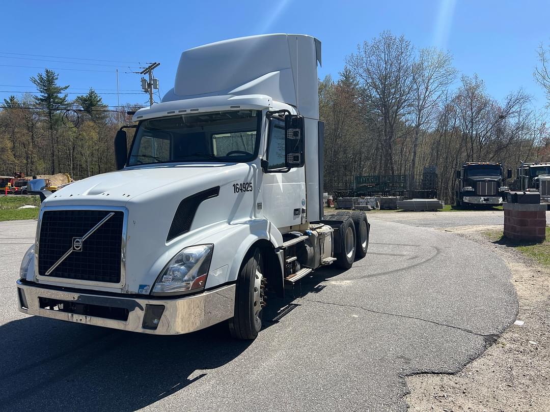 Image of Volvo VNL Primary image