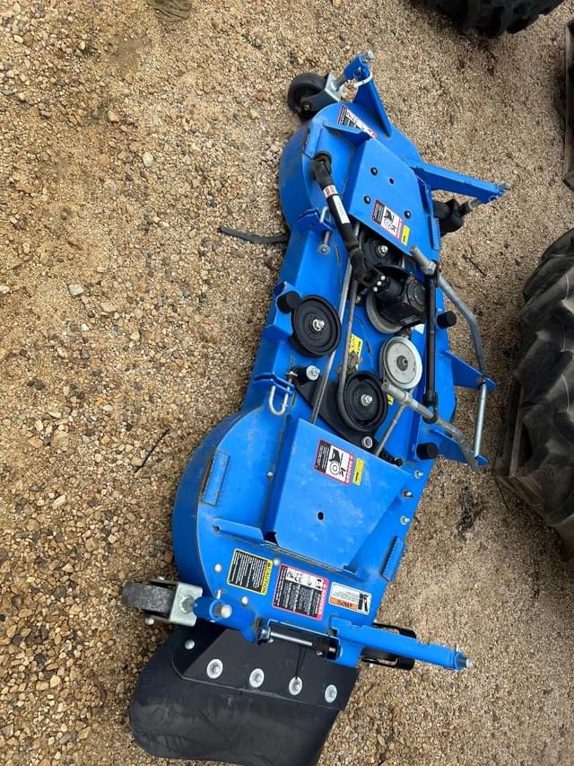 Image of New Holland 266BMM equipment image 4