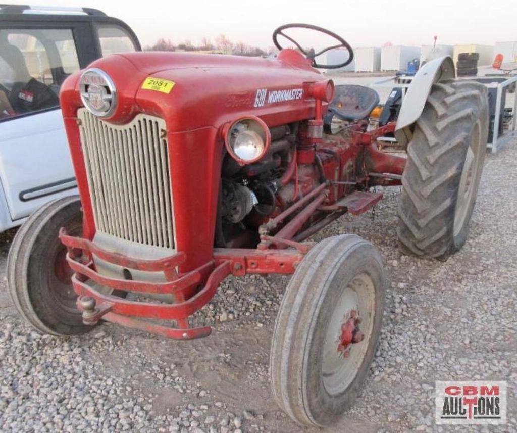 Ford 601 Equipment Image0