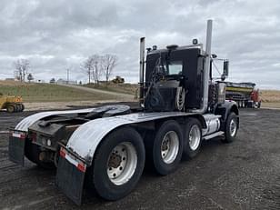 Main image Kenworth W900B 6