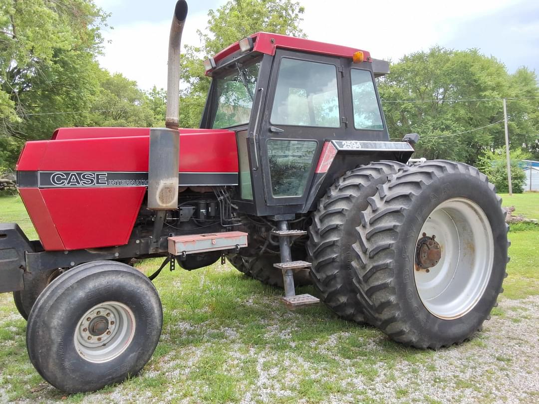 Image of Case IH 2594 Primary image