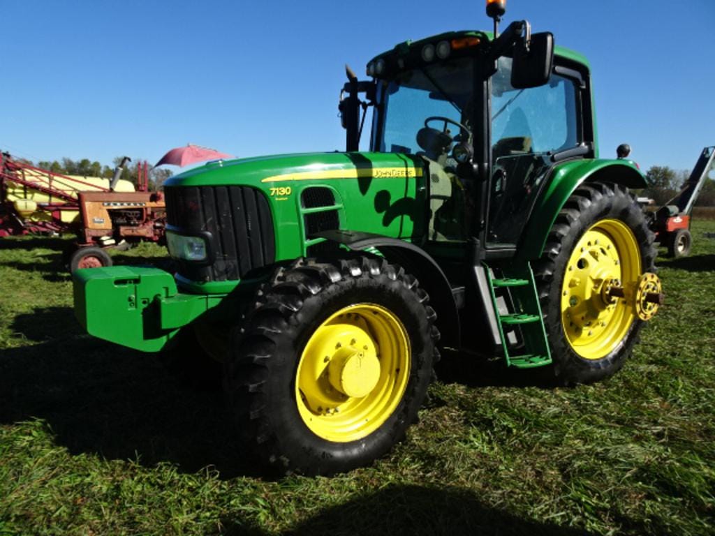 Main image John Deere 7130