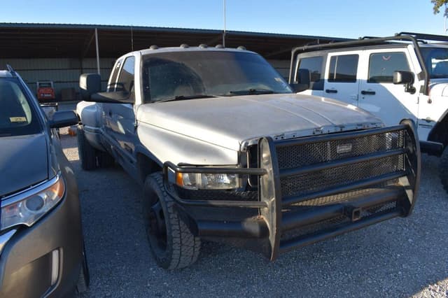 Image of Dodge Ram 3500 equipment image 1