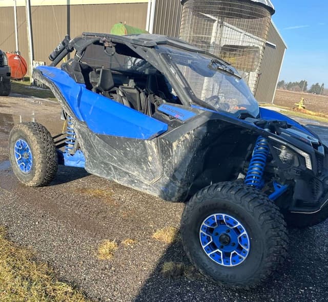 Image of Can-Am Maverick XRS equipment image 1