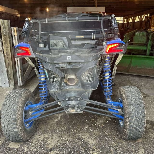 Image of Can-Am Maverick XRS equipment image 3