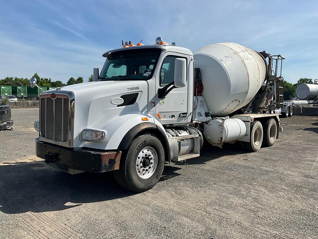 Image of Peterbilt 567 Primary image