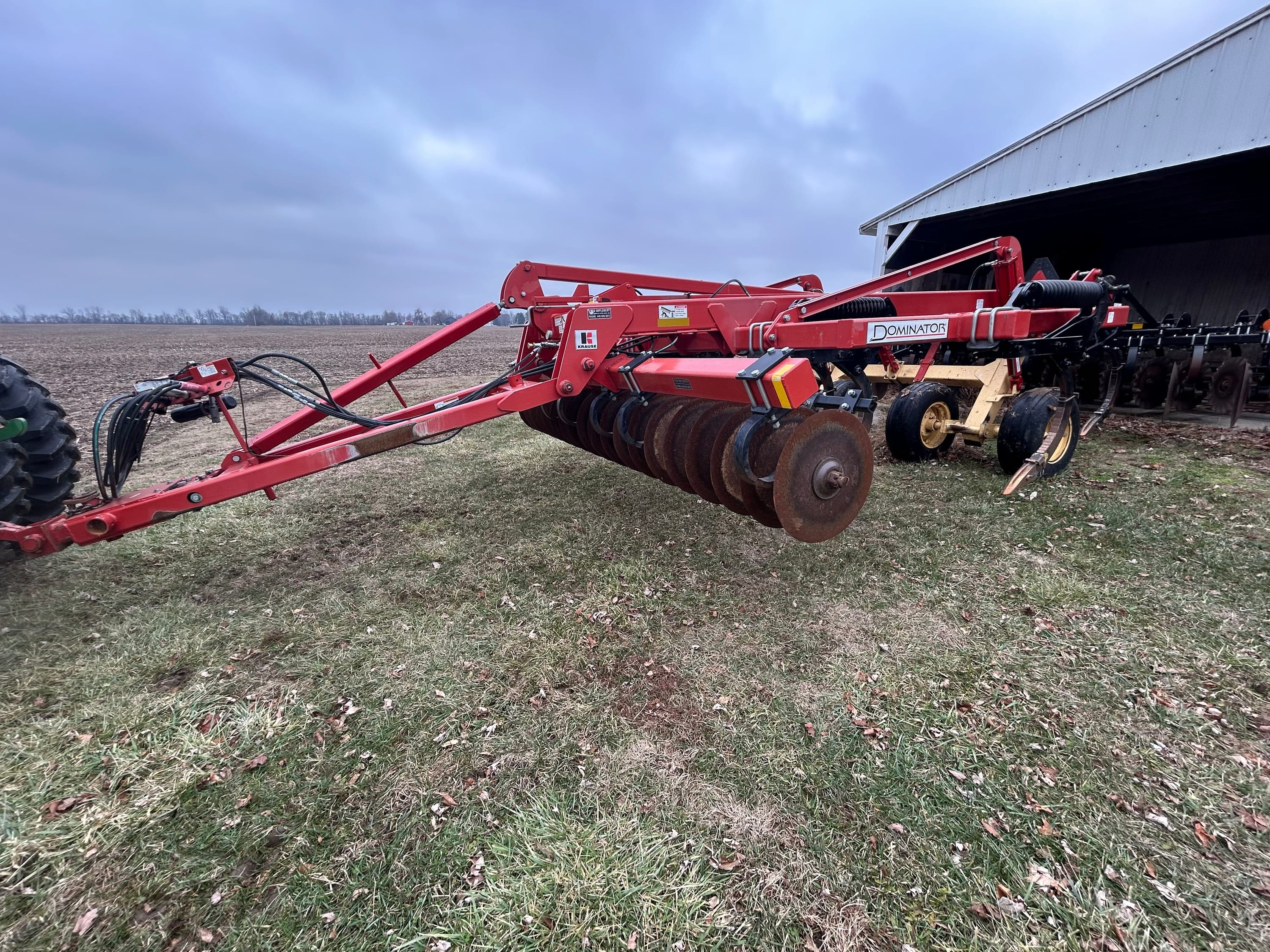 2011 Krause Dominator 4850 Equipment Image0