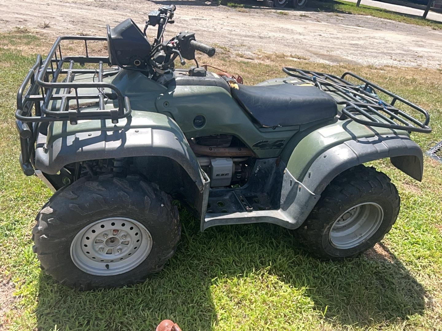 2005 Honda Foreman 400 Equipment Image0