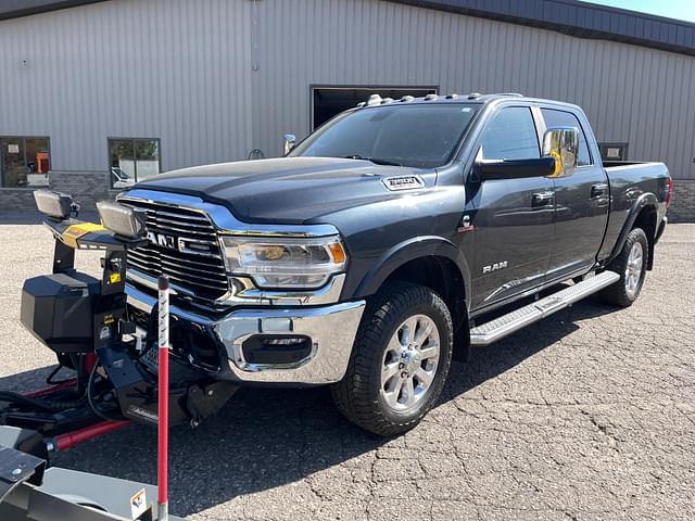 Image of Dodge Ram 3500HD equipment image 1