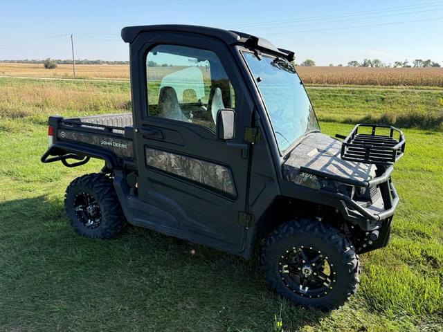 Image of John Deere XUV 835M equipment image 4